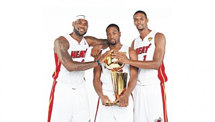 开云体育在线-赛道之外的硬仗，F1年度争冠焦点战与喀麦隆足球精神的共鸣