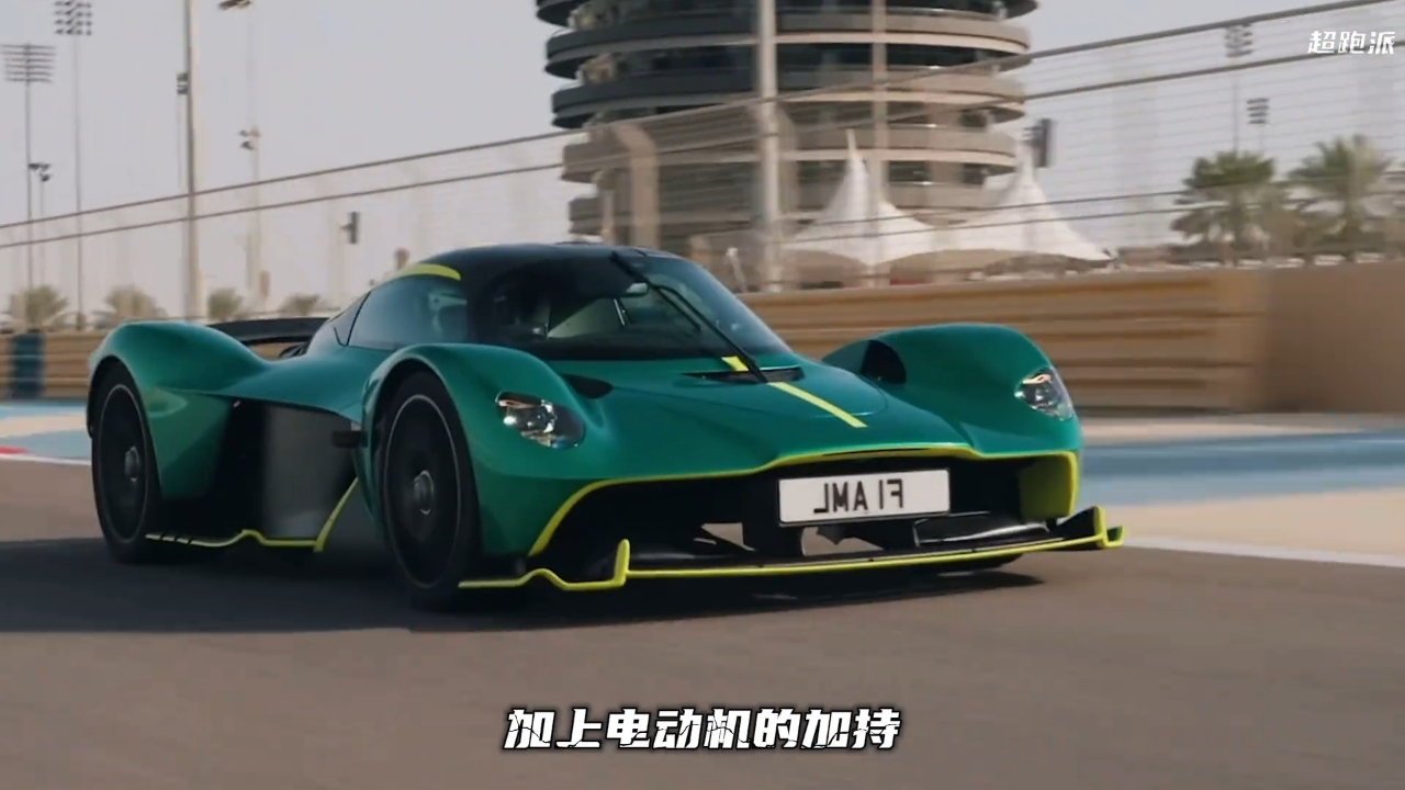 阿斯顿马丁轻取梅赛德斯，皮亚斯特里惊艳四座