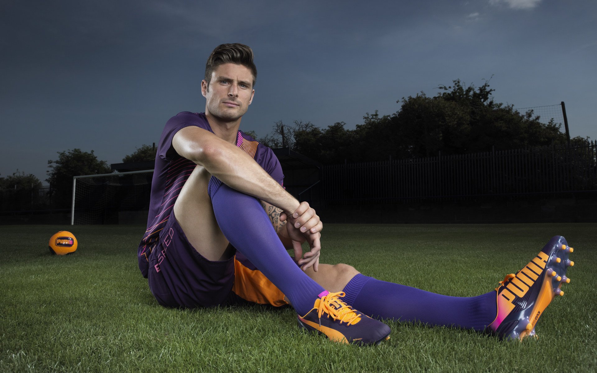 德甲争冠战，当阿根廷式坚韧遇上法国式风暴